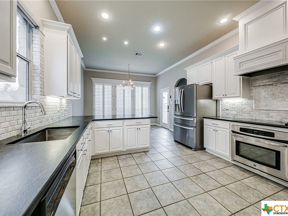 1st image of 2219 Cotton Blvd