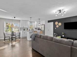 4023 W 62nd Ter, Fairway, KS 66205