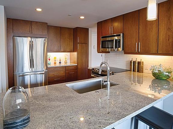 2nd image of 2200 Benjamin Franklin Pkwy APT S1906