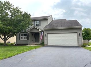 1600 Donegal Dr, Minooka, IL 60447