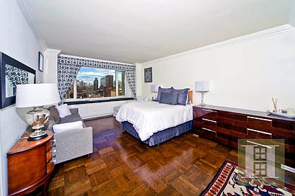4th image of 303 E 57th St APT 19J