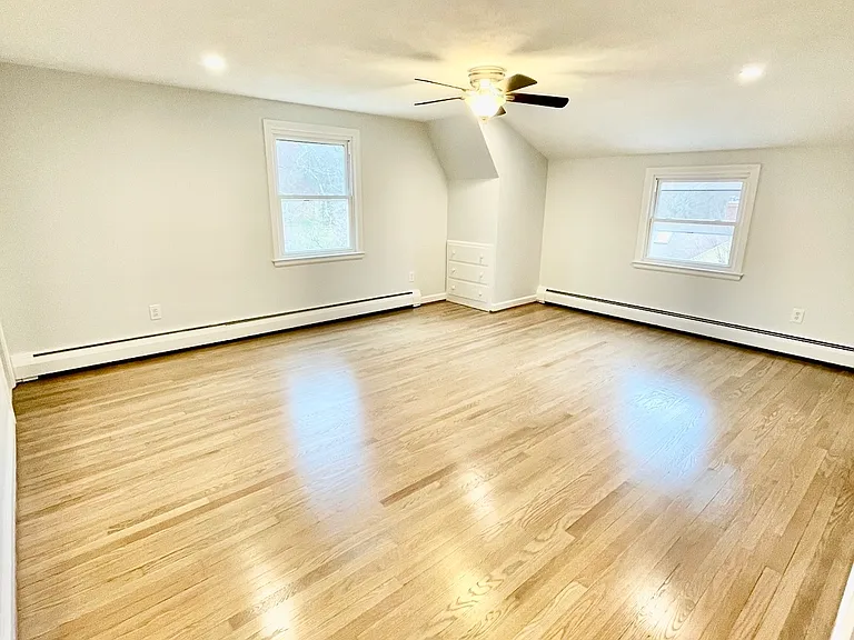 661 Chestnut Hill Rd — Photo 12