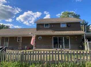 302 N Illinois St, West Frankfort, IL 62896