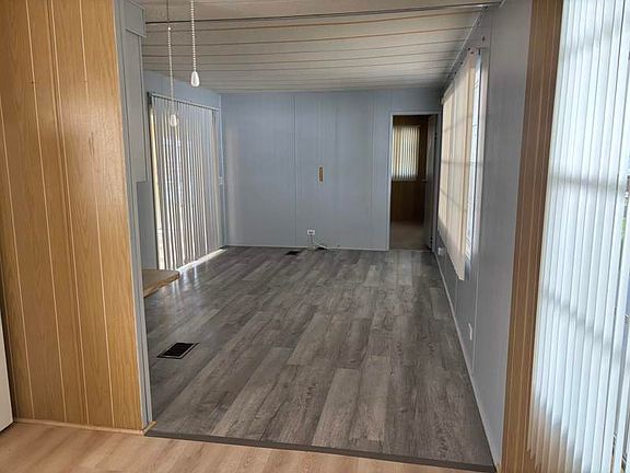 5th image of 329 Beauville St #329C