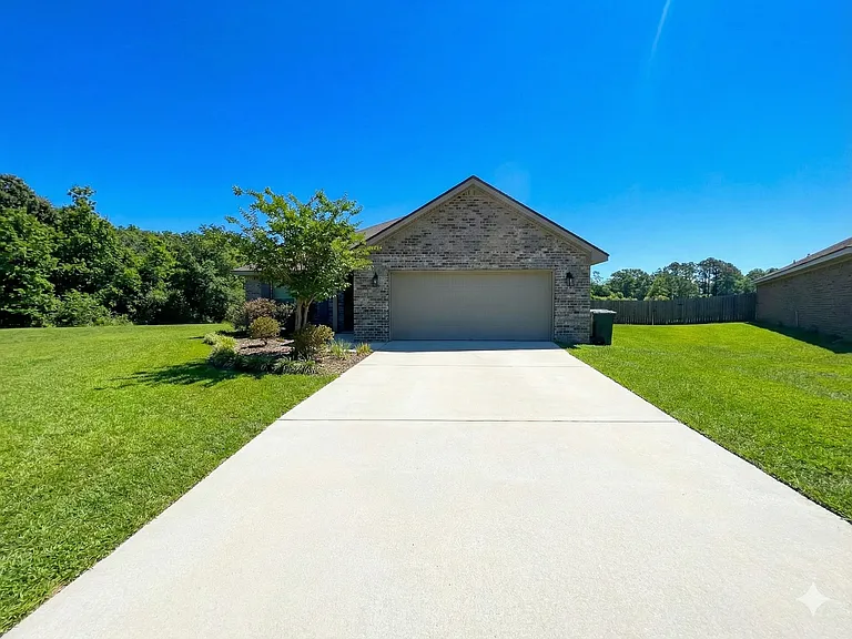 Villages at Arbor Walk — Photo 2