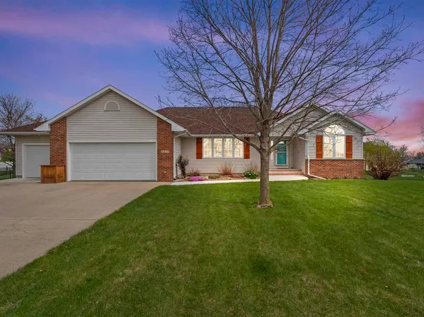 2275 Charleston Ct, Marion, IA 52302