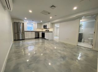 10 Gloucester Ave #B, Gloucester, MA 01930