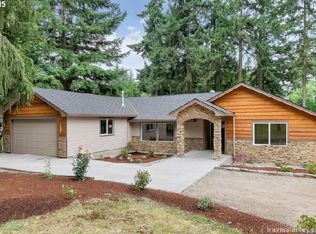 7140 Childs Rd, Lake Oswego, OR 97035