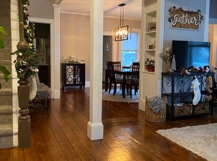 33-35 Garfield Ave, Woburn, MA 01801