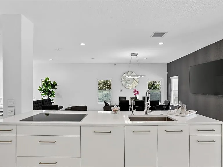 7035 Brescia Way — Photo 6