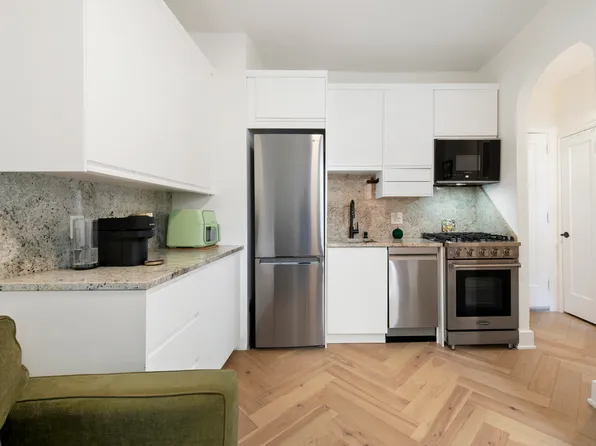 128 West 138th Street 3E image 1 of 5