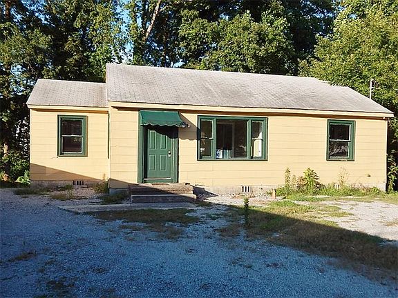 2nd image of 2491 Ventura Pl SE