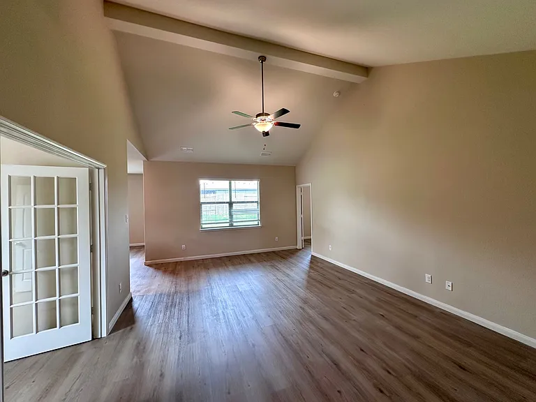 314 Foster Ln — Photo 13