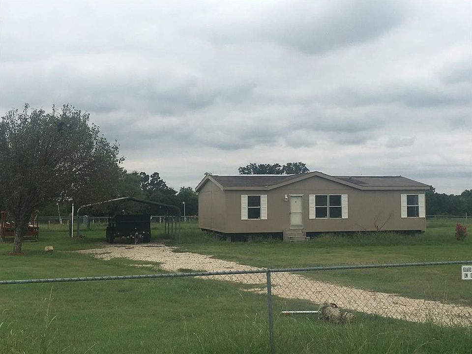 2nd image of 413 Fergason Rd