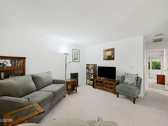 4th image of 1360 Del Rosa Way