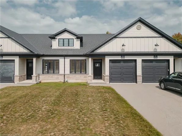 12 Washington St #203, Norwich, ON N0J 1P0