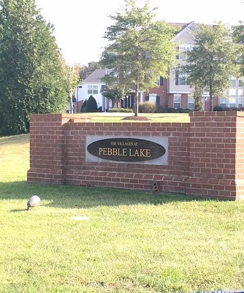 7474 Pebble Lake Dr — Photo 3