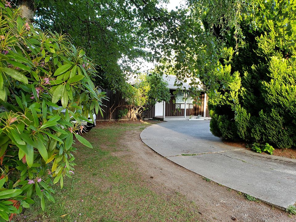 1st image of 4511 Sunset Dr W