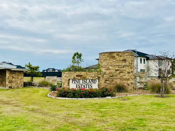 3875 Foxtail Trl, Beaumont, TX 77713