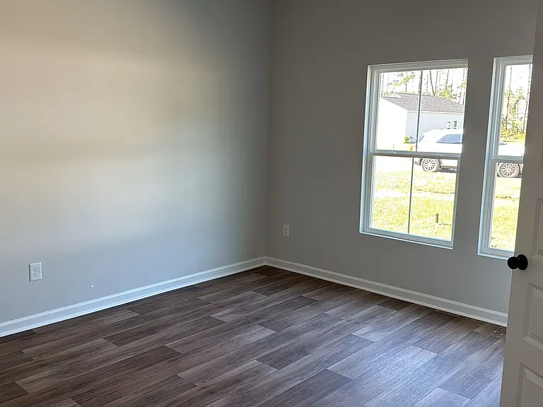 1016 Harbor Dr — Photo 8
