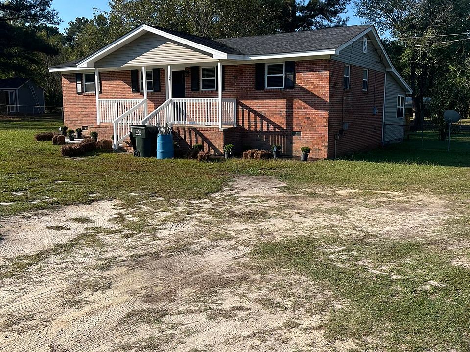 1st image of 236 Cherry Hill Rd