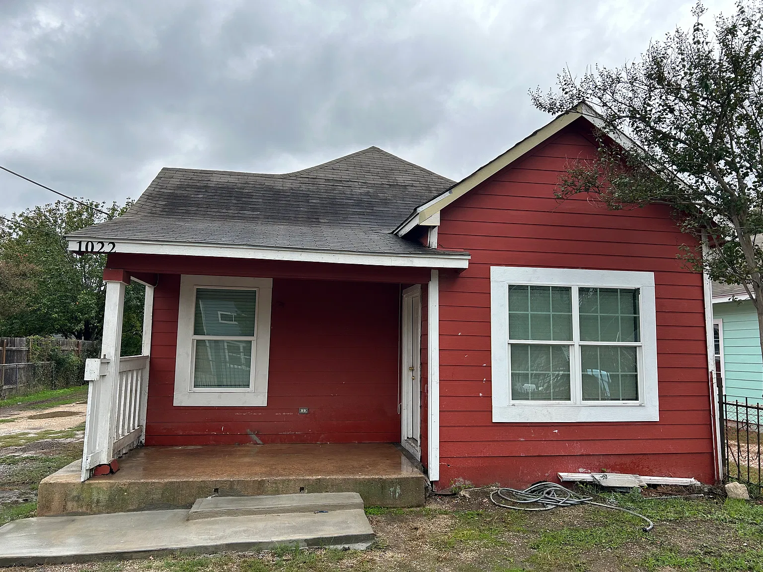 2 bed, 960 sqft, $1,100 — Photo 2