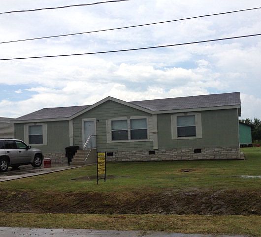 1st image of 336 Blakefield Dr