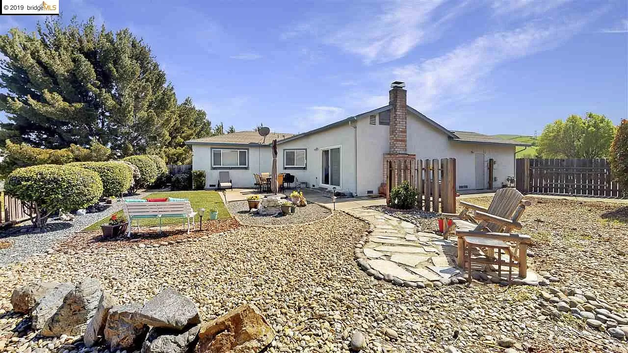 2213 Rome Ct photo 1
