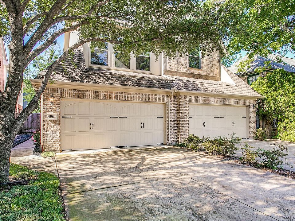 2 Car Garage, plus driveway parking, plus street parking
