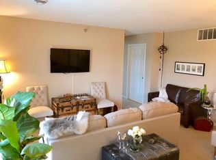 331 W Frontage Rd NW #408, Rochester, MN 55901