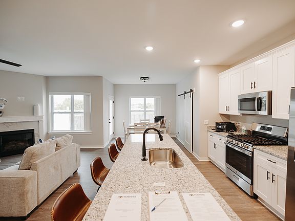 4th image of 742 Anjali Ct #L