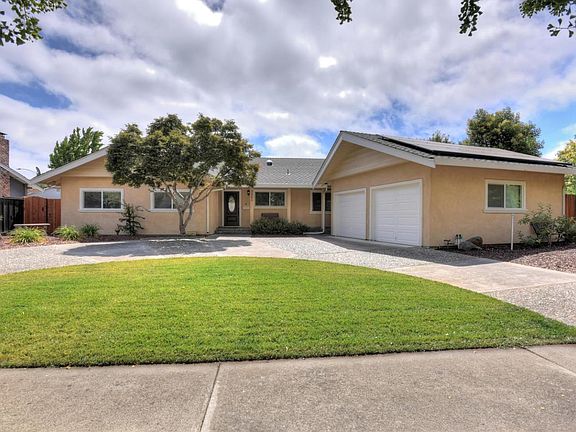 5th image of 7580 Santa Barbara Dr