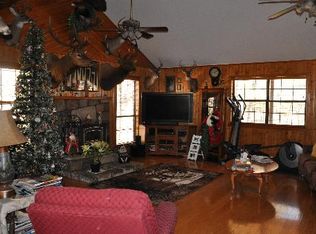 36857 Poteau Mtn Rd, Poteau, OK 74953