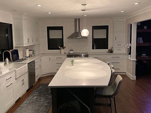 2nd image of 1 Lomartra Ln