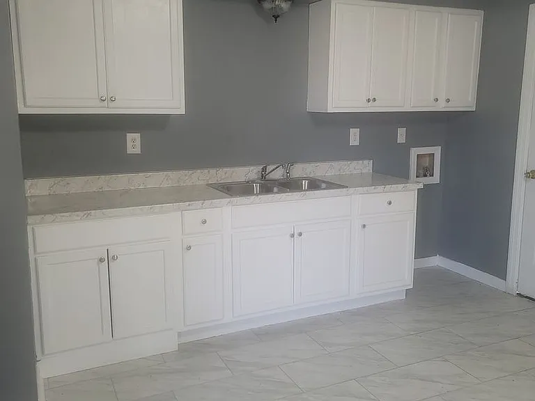 3690 Ford Rd — Photo 3