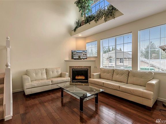 4th image of 18614 NE 57th St #W1861
