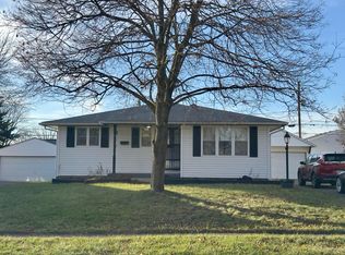 1069 Harwood Dr, Columbus, OH 43228