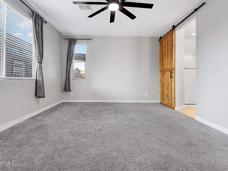 24194 W Whyman Ave — Photo 36