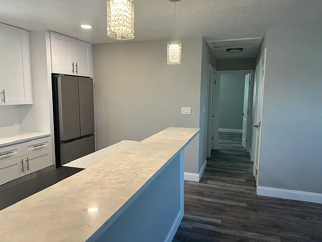 11525 81st Pl — Photo 23
