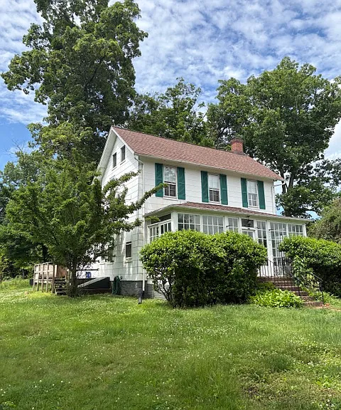 1702 Hillside Rd — Photo 1