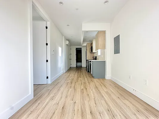 Rented by Doorway NYC, LLC | media 13