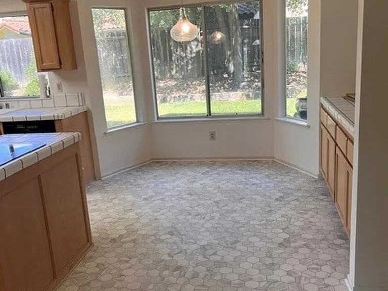 1465 Aarhus Dr — Photo 19