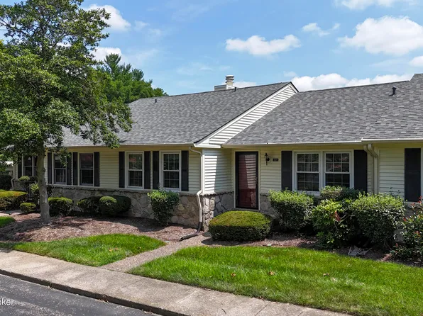 221 Sycamore Dr, Sycamore, KY 40223