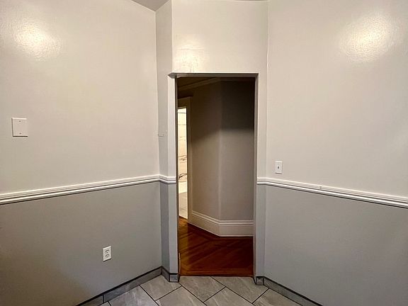 4th image of 851 Post St #14