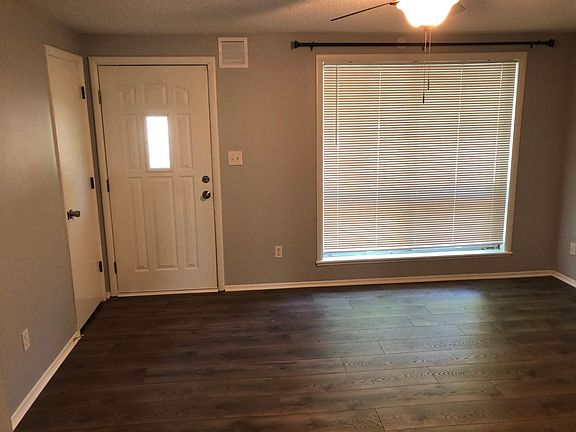 5th image of 1712 N Viking Dr