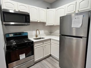 117 Wade St APT 3D, Jersey City, NJ 07305