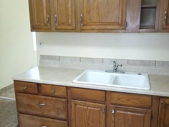 4th image of 10015 N 13th St APT 1