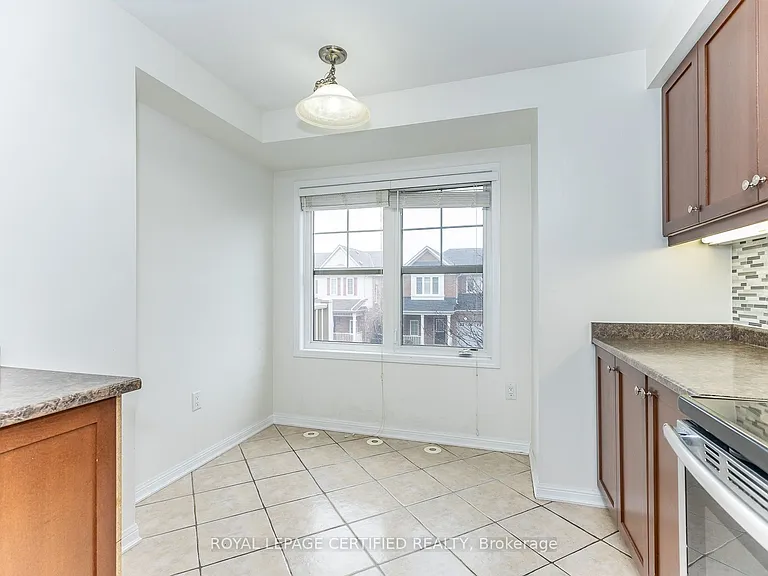 561 Speyer Cir — Photo 18