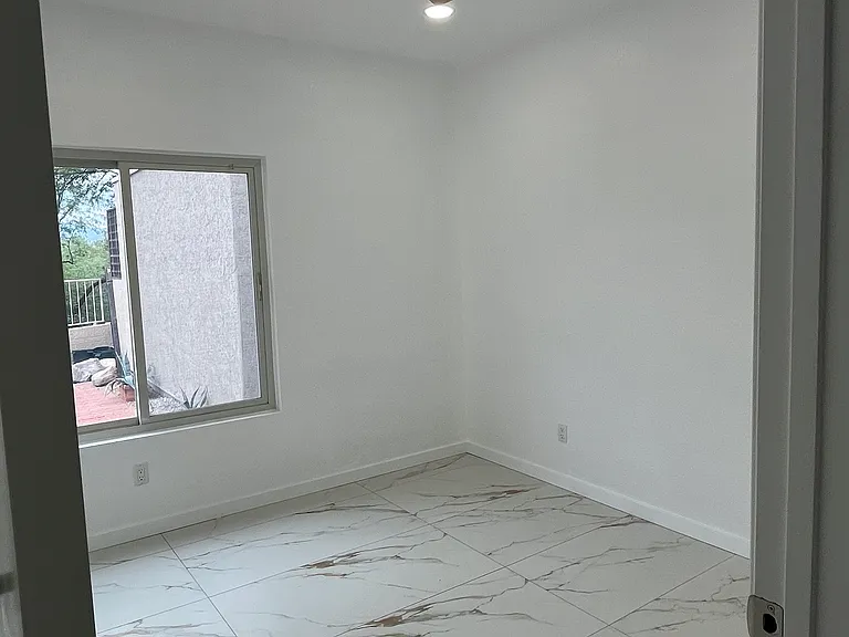 5540 N Mica Mountain Dr — Photo 24