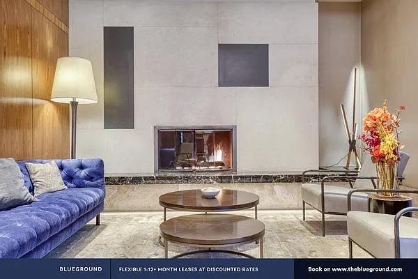 Rented by The Blueground | media 21